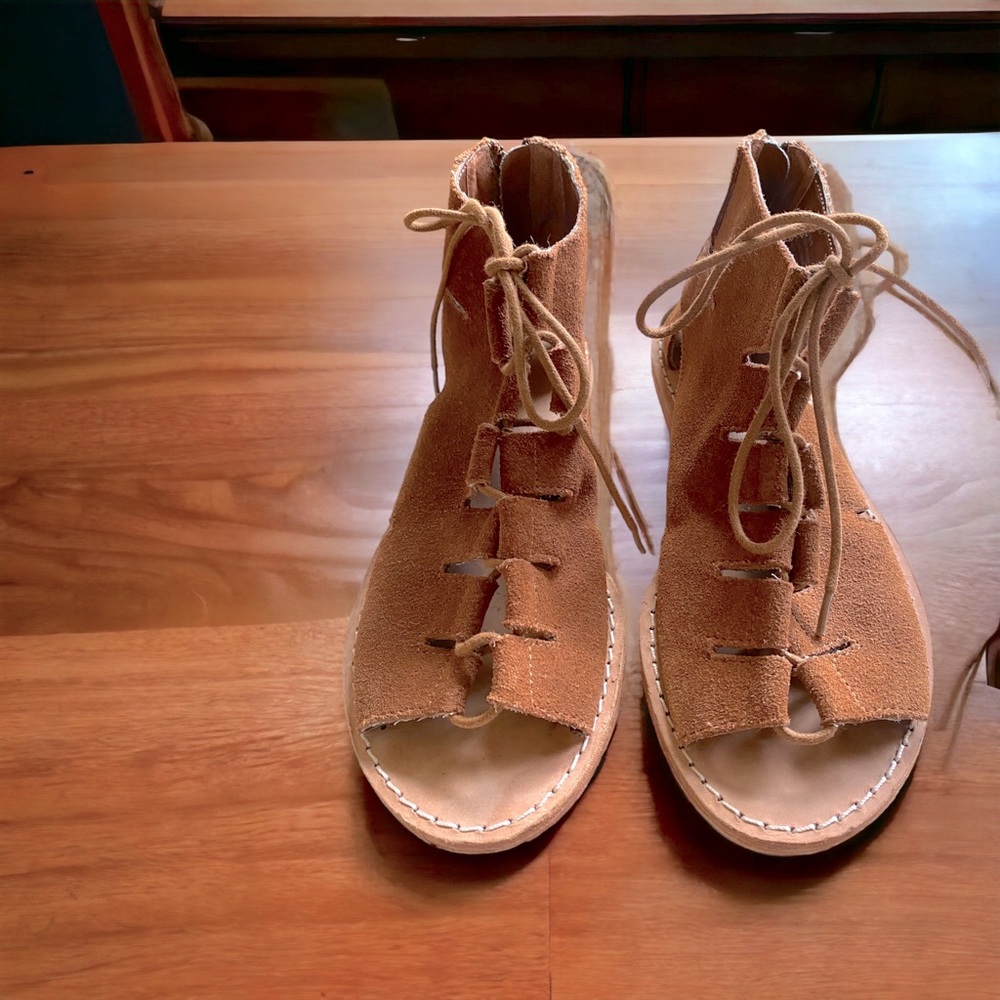 Kelsi Dagger Brooklyn sandal, brown suede, worn once, size 7